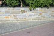 Naturstein Mauer von U. Bach Garten- und Landschaftsbau aus Troisdorf