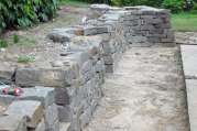 Naturstein Mauer von U. Bach Garten- und Landschaftsbau aus Troisdorf
