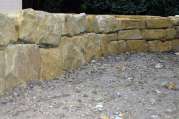 Naturstein Mauer von U. Bach Garten- und Landschaftsbau aus Troisdorf