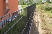 Stabgitterzaun Sichtschutz von U. Bach Gartenbau - Landschaftsbau - Troisdorf