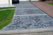 Betonsteinpflaster von U. Bach Gartenbau - Landschaftsbau - Troisdorf